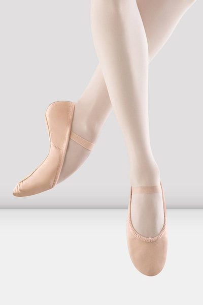 How to Sew Elastics on Ballet Shoes – BLOCH Dance US